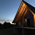 Hilltop Haven In Feriehus Parlan