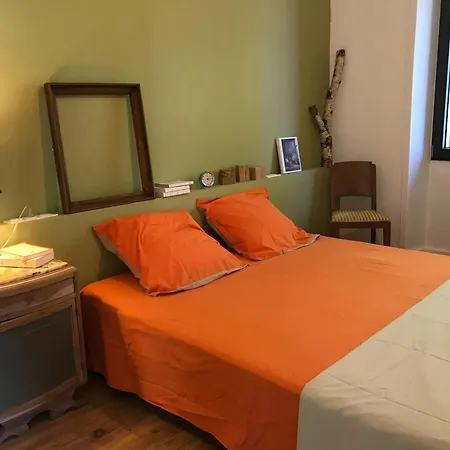 Hilltop Haven In Parlan