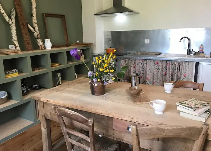 Hilltop Haven In Parlan Parlan