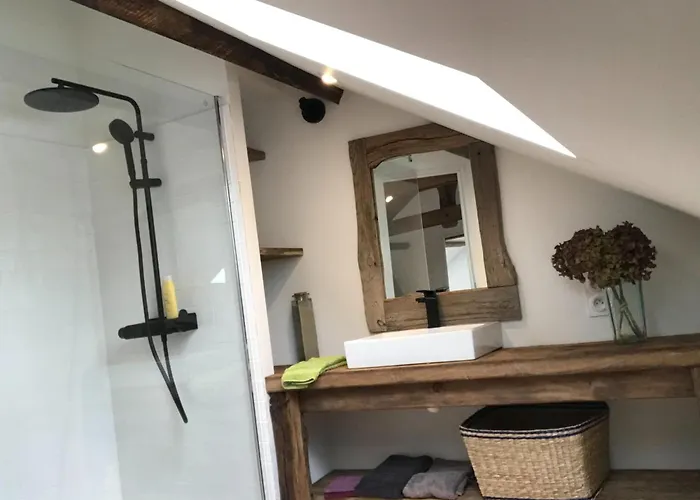 Hilltop Haven In Parlan Casa de Férias *